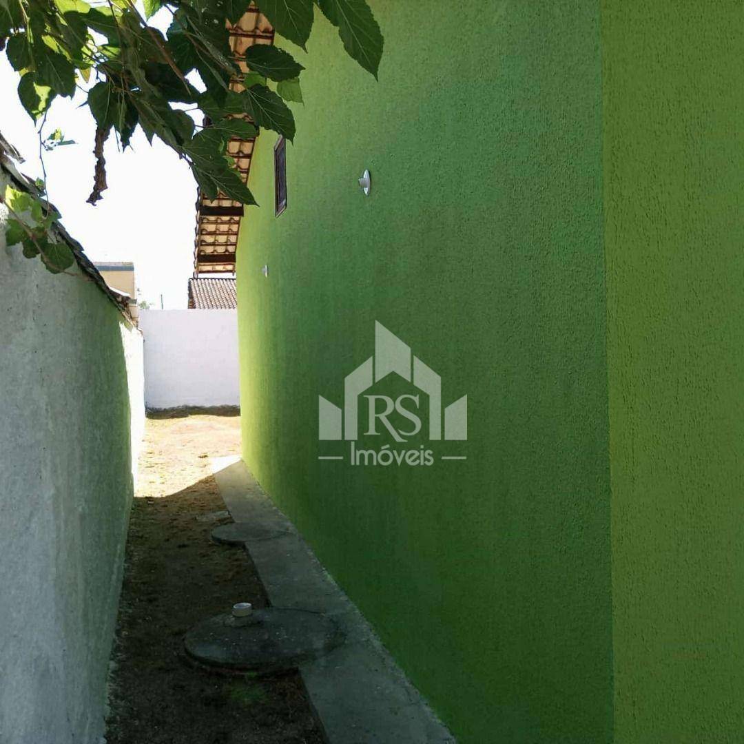 Casa à venda com 2 quartos, 72m² - Foto 10