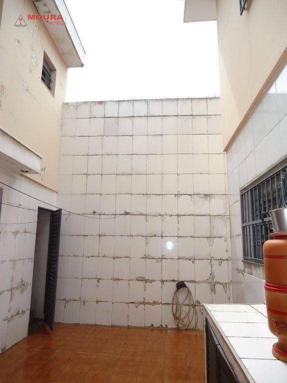 Sobrado à venda com 3 quartos, 150m² - Foto 33