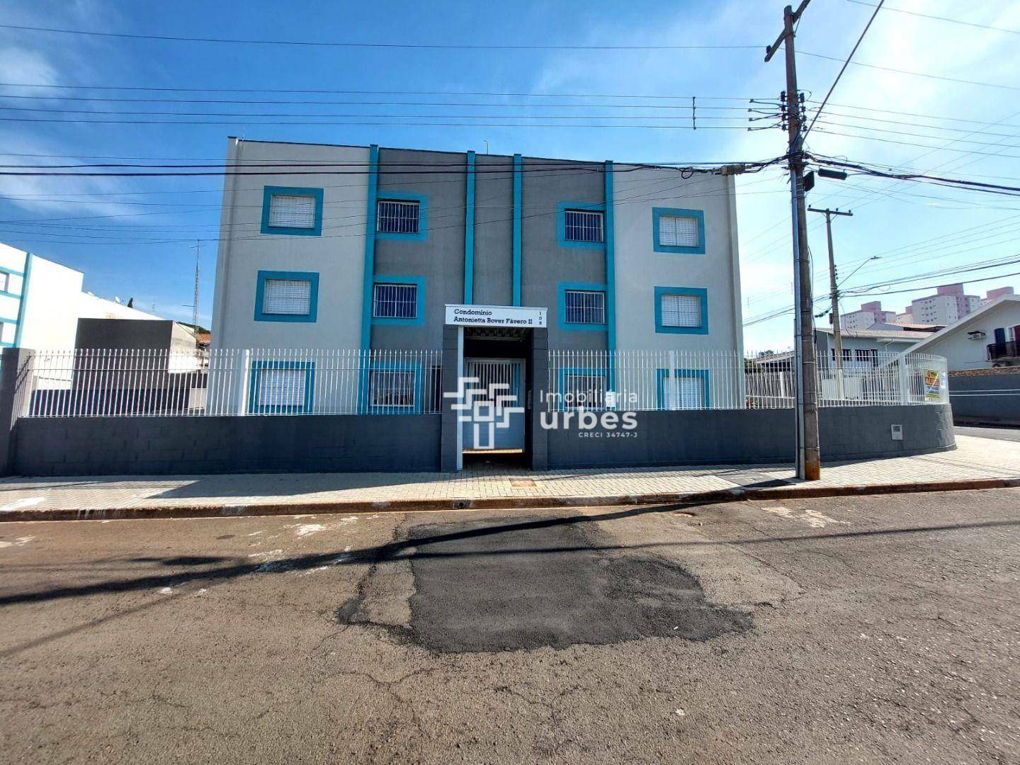 Apartamento para alugar com 2 quartos, 70m² - Foto 1