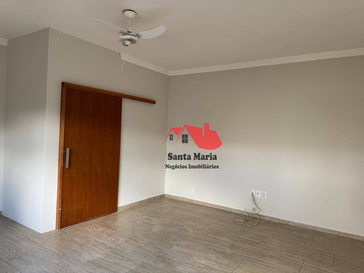 Casa à venda e aluguel com 3 quartos, 200m² - Foto 20