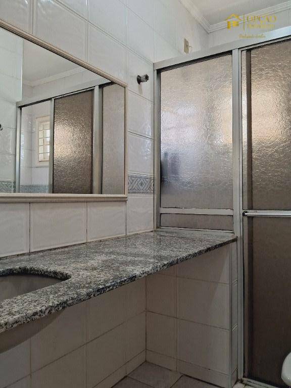 Casa à venda com 4 quartos, 400m² - Foto 25