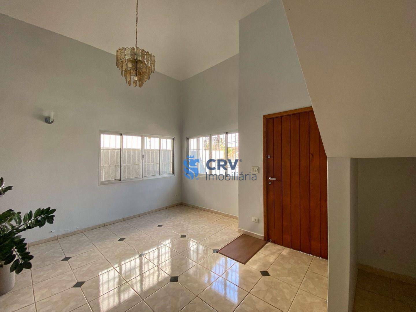 Sobrado, 3 quartos, 335 m² - Foto 1