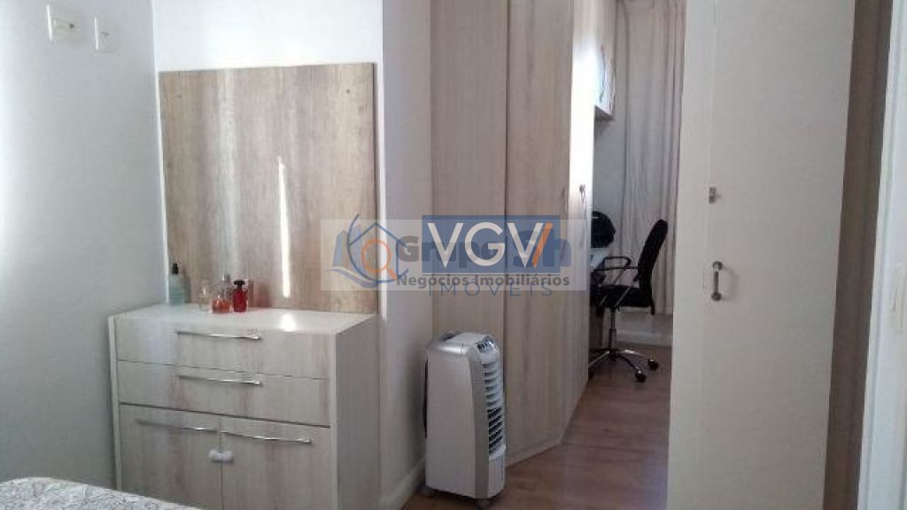 Apartamento à venda com 3 quartos, 65m² - Foto 4