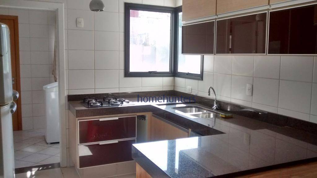 Apartamento à venda com 3 quartos, 128m² - Foto 10