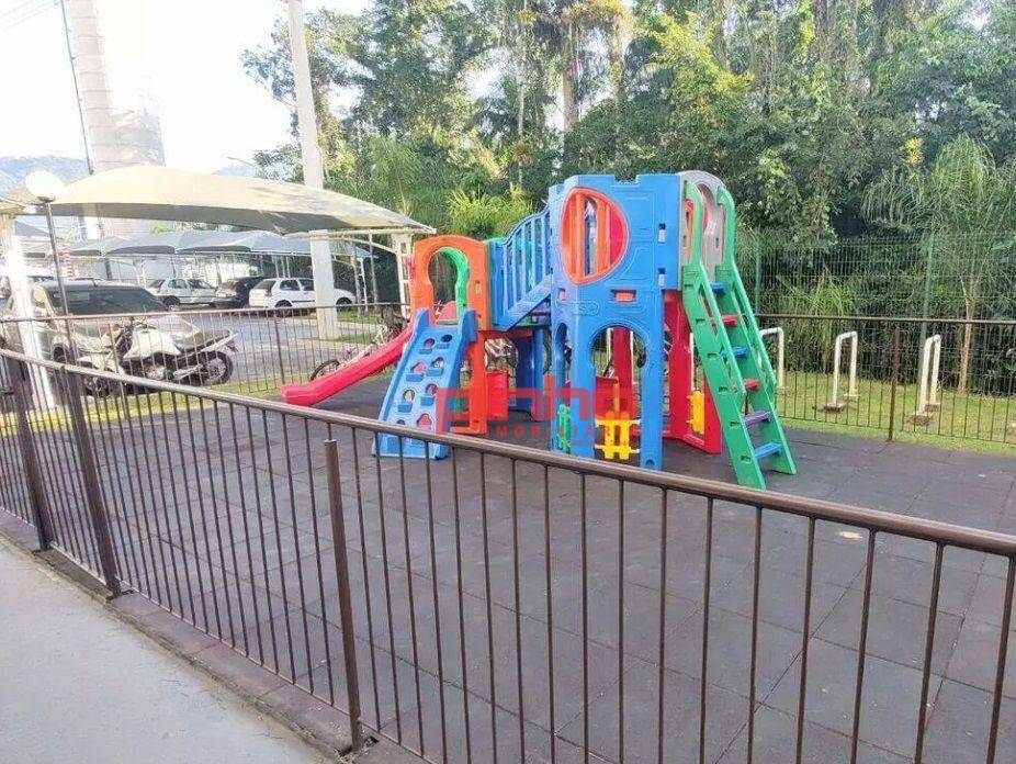 Apartamento à venda com 2 quartos, 38m² - Foto 2