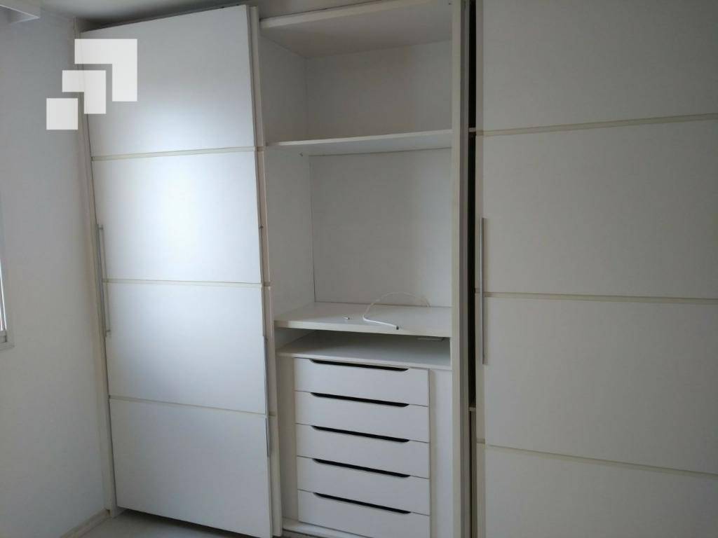 Apartamento para alugar com 2 quartos, 94m² - Foto 14