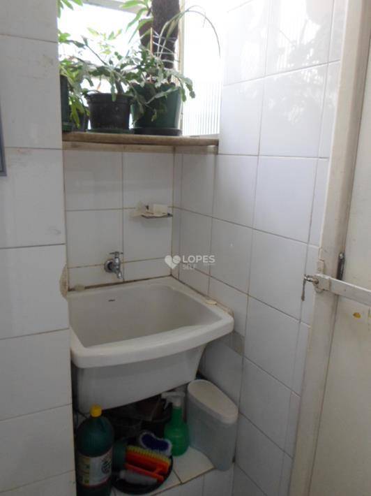 Apartamento à venda com 1 quarto, 57m² - Foto 10