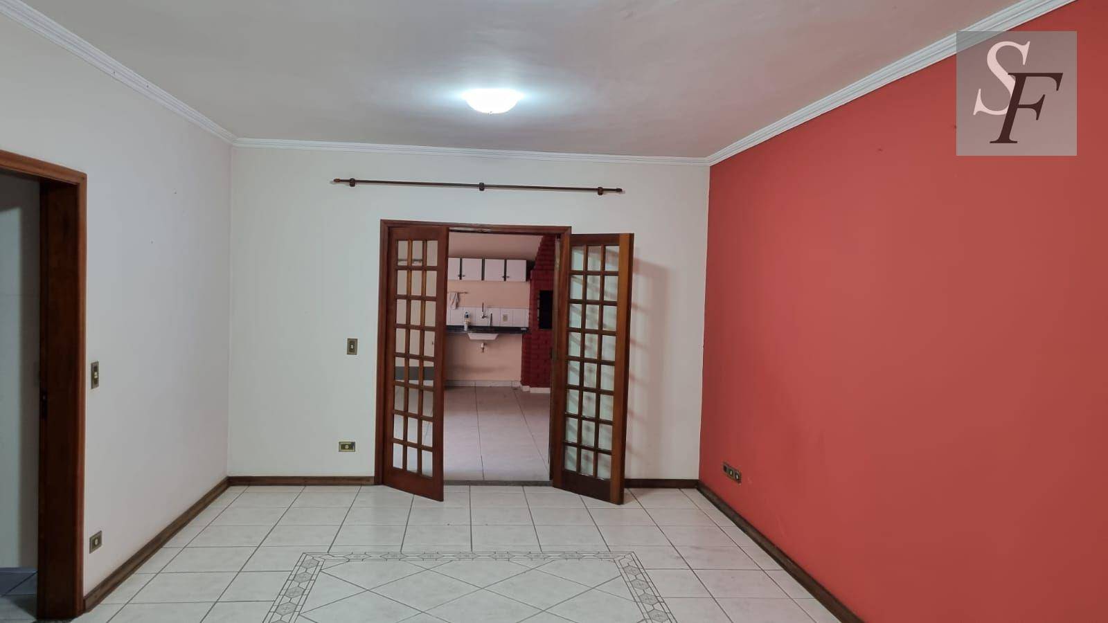 Sobrado para alugar com 3 quartos, 302m² - Foto 11