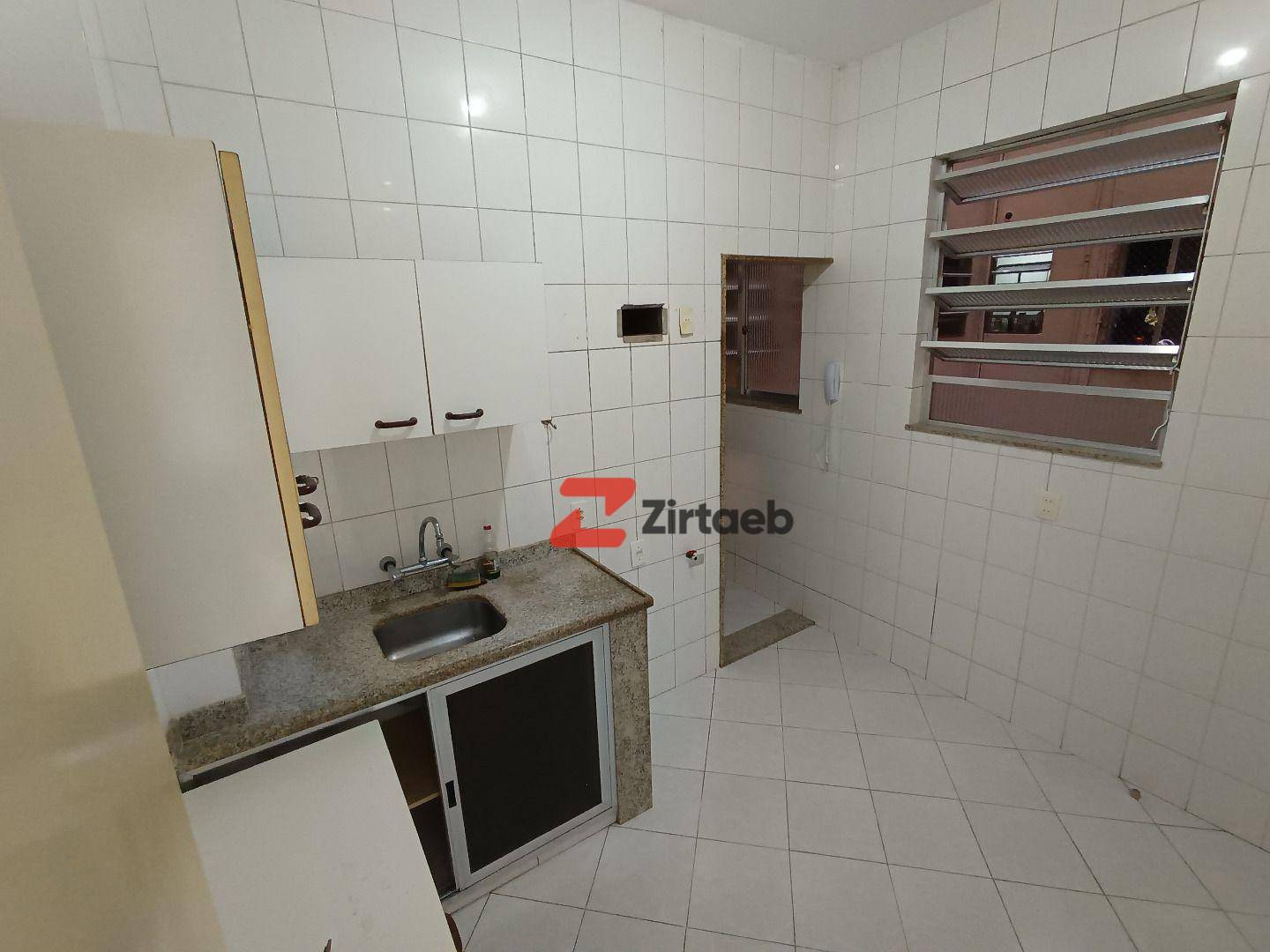 Apartamento para alugar com 3 quartos, 90m² - Foto 18