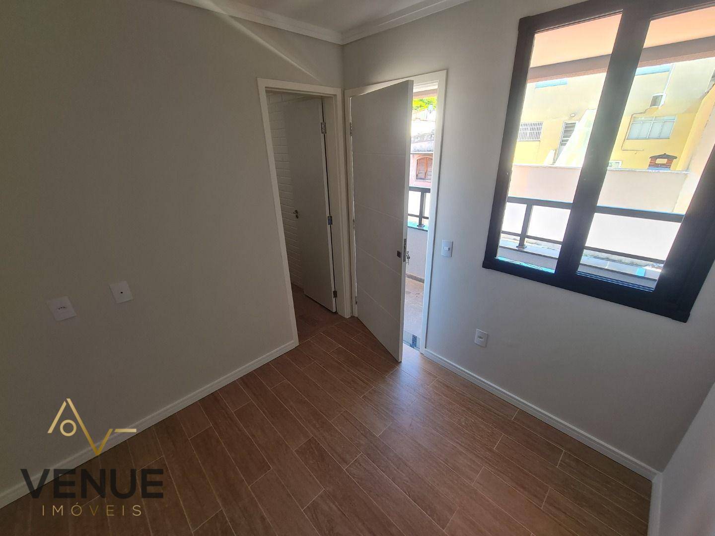 Apartamento à venda com 1 quarto, 30m² - Foto 6