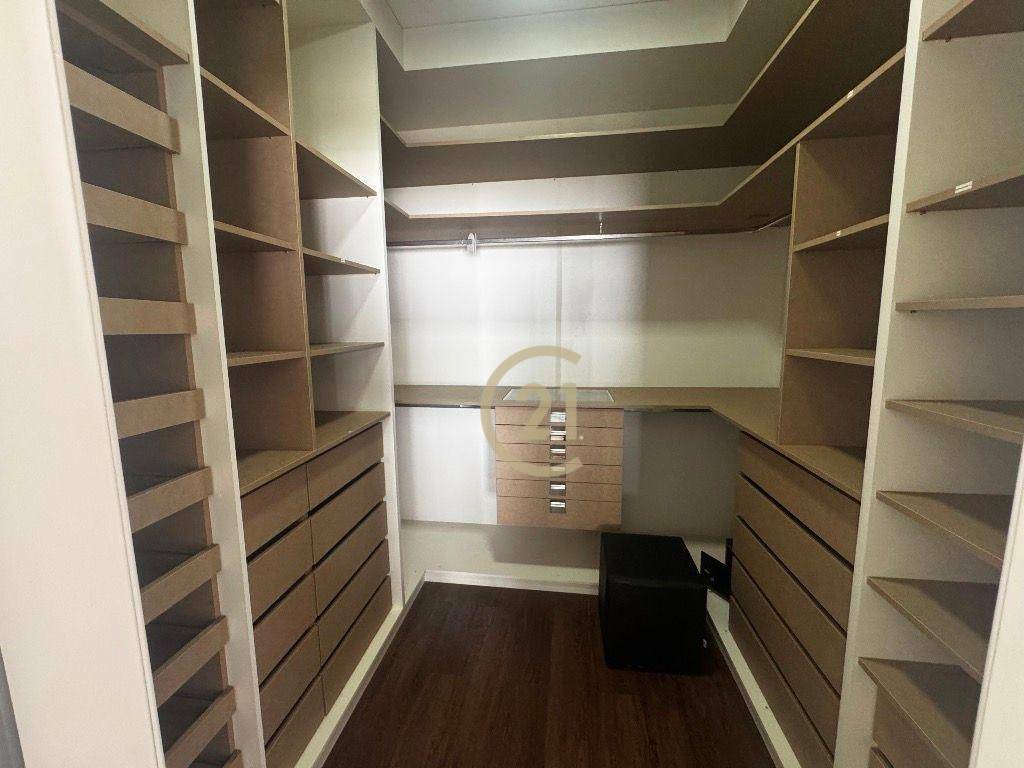 Casa de Condomínio à venda com 4 quartos, 326m² - Foto 18