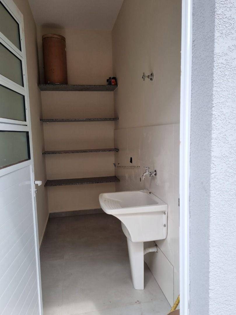 Casa à venda com 3 quartos, 90m² - Foto 7