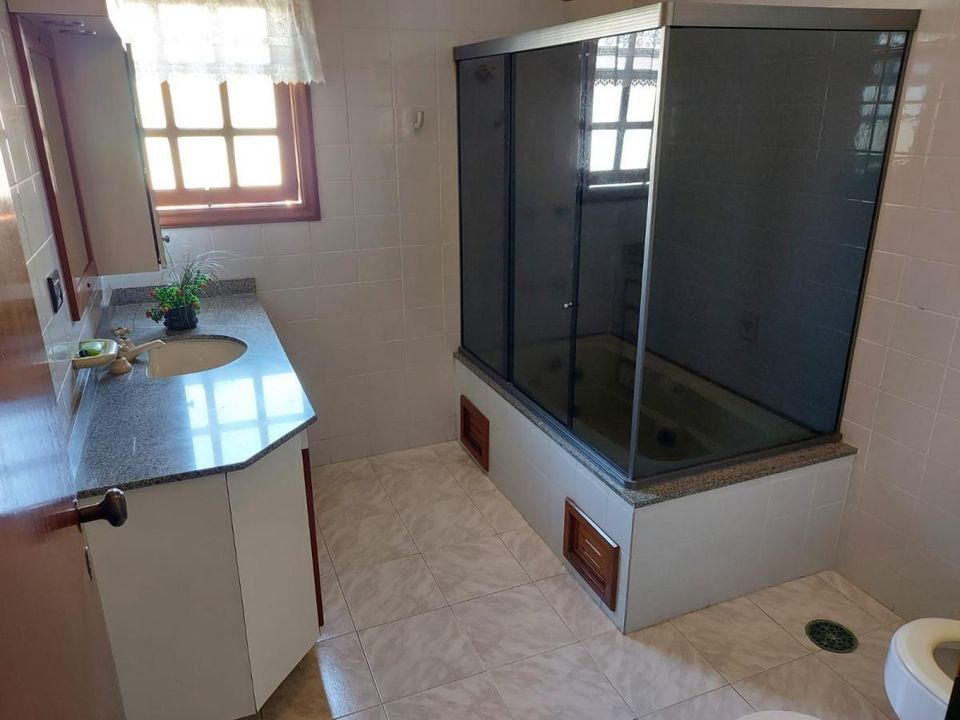 Casa de Condomínio à venda com 4 quartos, 360m² - Foto 38