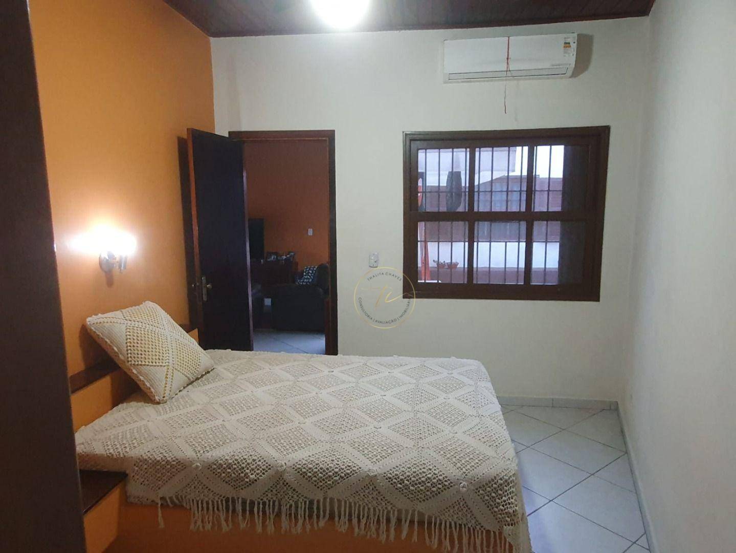 Casa à venda com 5 quartos, 230m² - Foto 12