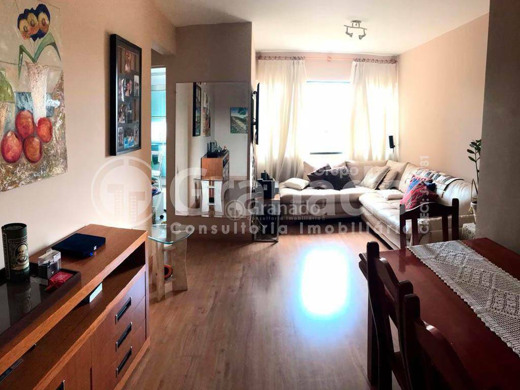 Apartamento à venda com 2 quartos, 60m² - Foto 1