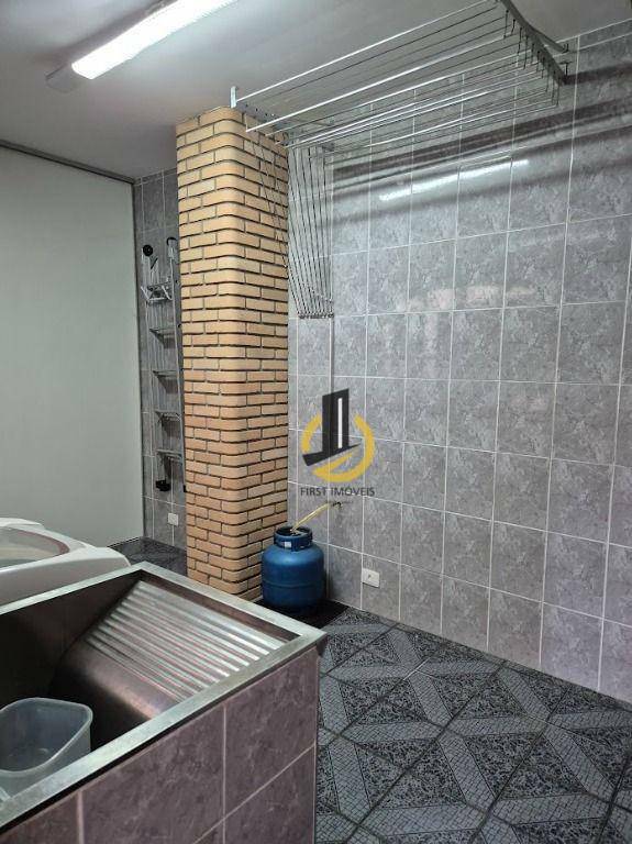 Sobrado à venda com 3 quartos, 300m² - Foto 20