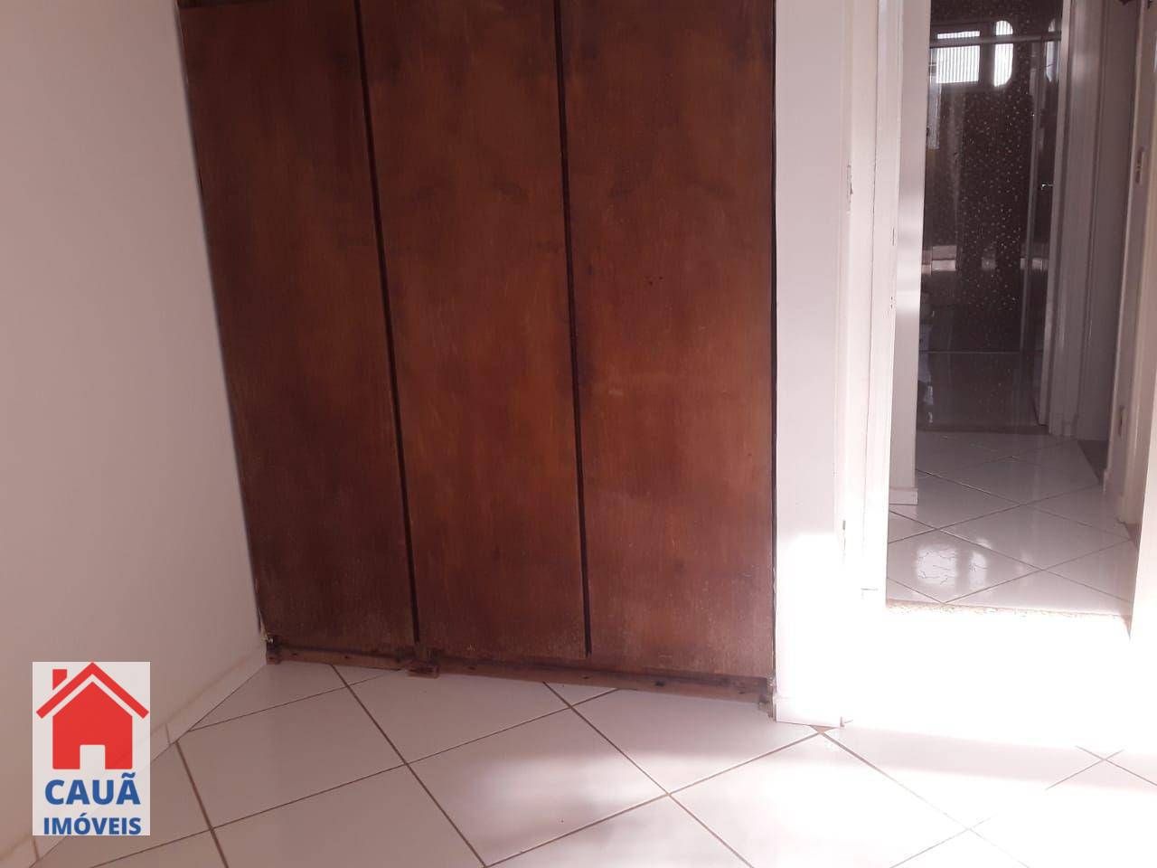 Apartamento para alugar com 3 quartos, 110m² - Foto 9