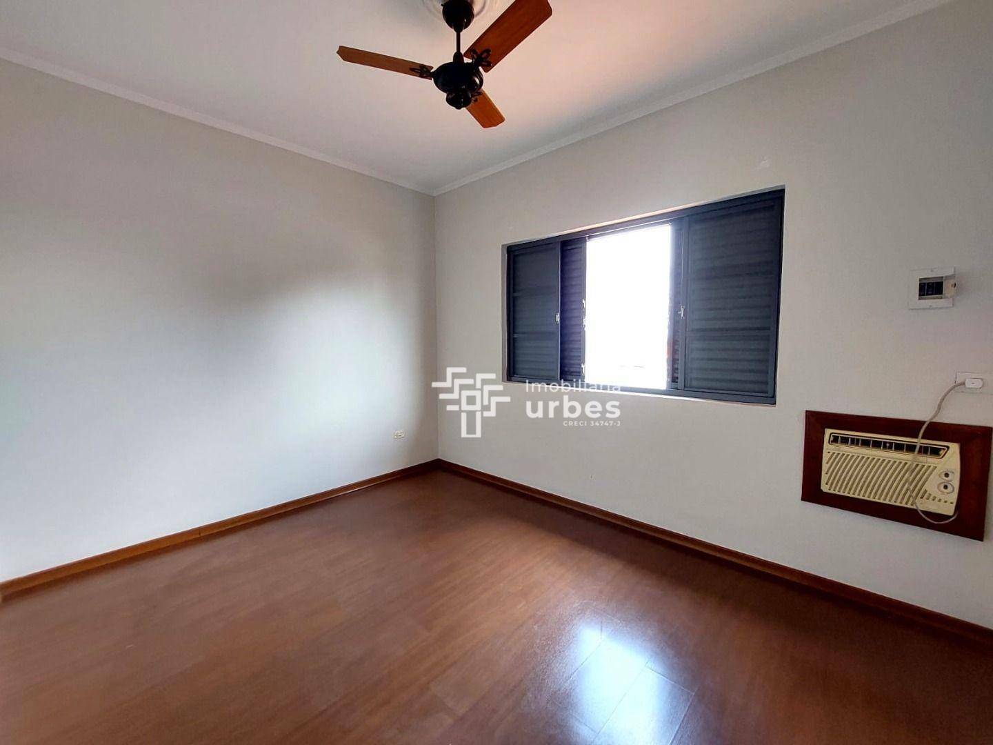 Casa para alugar com 4 quartos, 255m² - Foto 21