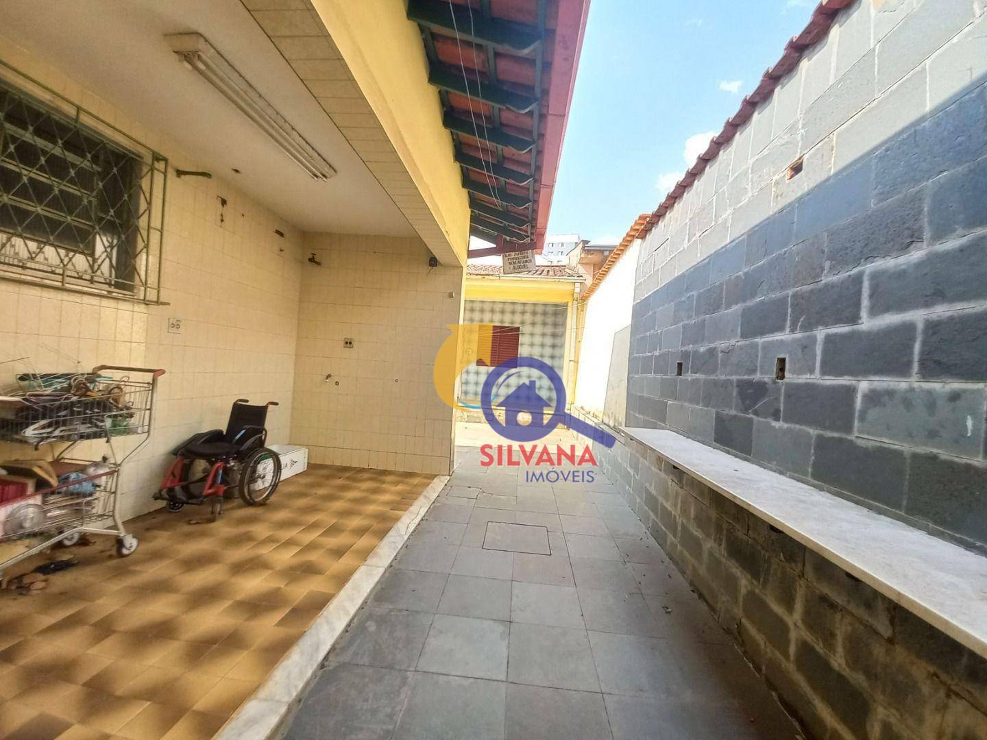 Casa à venda com 3 quartos, 260m² - Foto 36