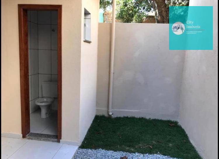 Casa à venda com 3 quartos, 76m² - Foto 8