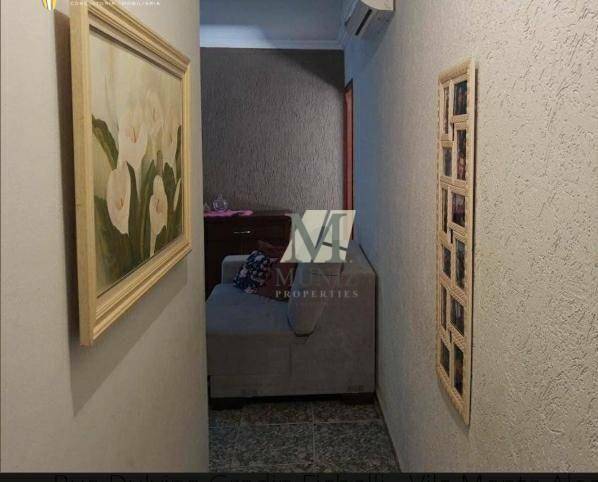 Casa à venda com 4 quartos, 164m² - Foto 7