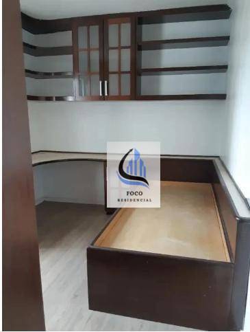 Apartamento à venda com 3 quartos, 90m² - Foto 10