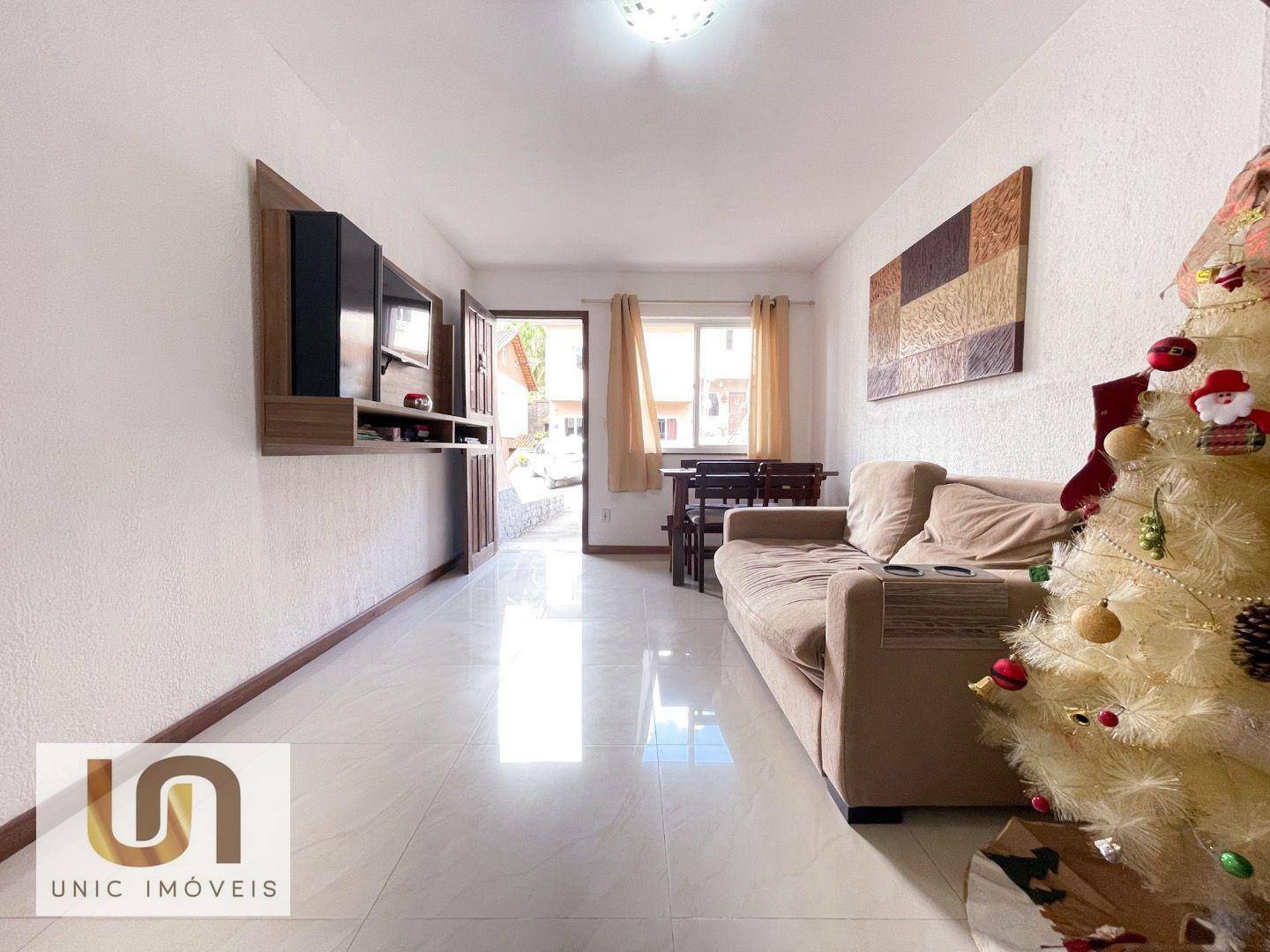 Casa de Condomínio à venda com 3 quartos, 79m² - Foto 2