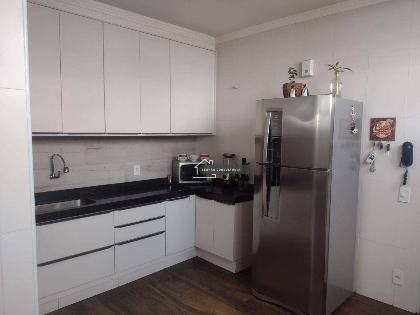 Apartamento à venda com 3 quartos, 160m² - Foto 17