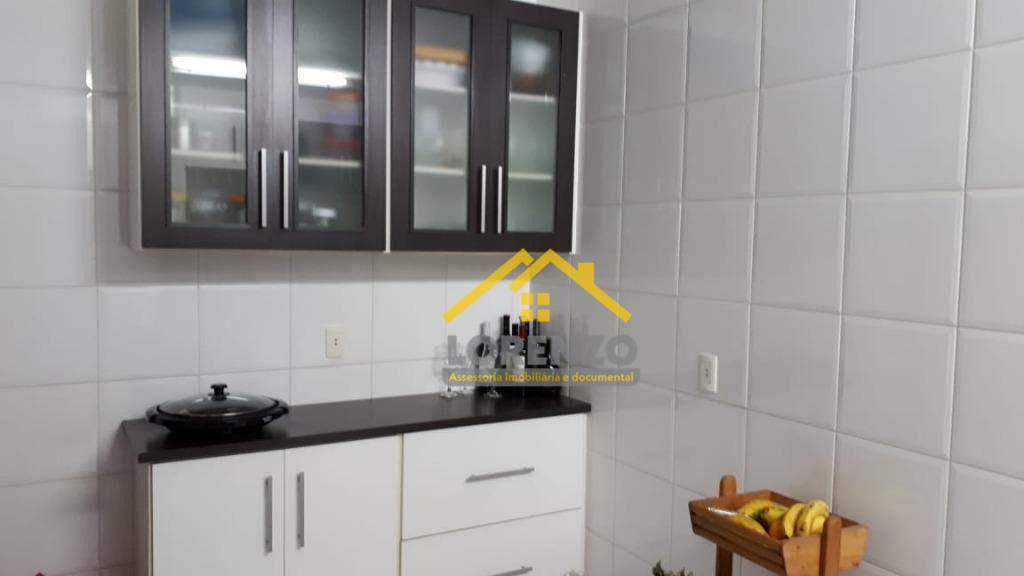 Apartamento à venda com 3 quartos, 100m² - Foto 12