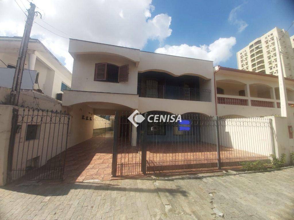 Casa à venda com 4 quartos, 290m² - Foto 2