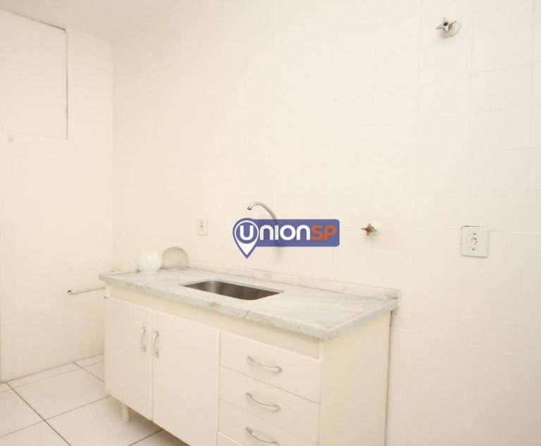 Apartamento à venda com 1 quarto, 37m² - Foto 8