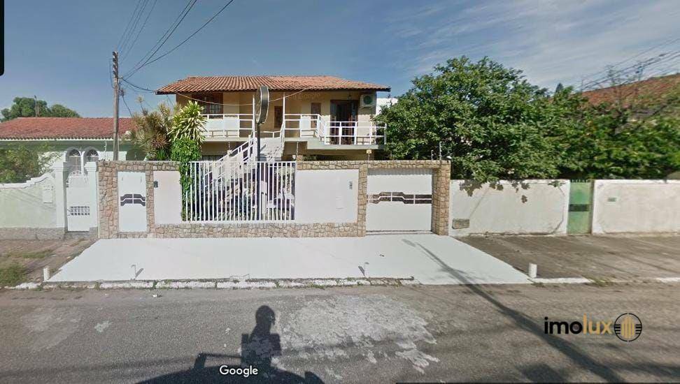 Casa para alugar com 2 quartos, 85m² - Foto 1