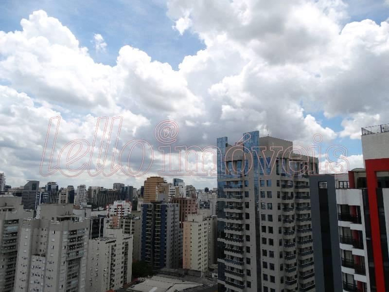 Apartamento para alugar com 1 quarto, 65m² - Foto 14