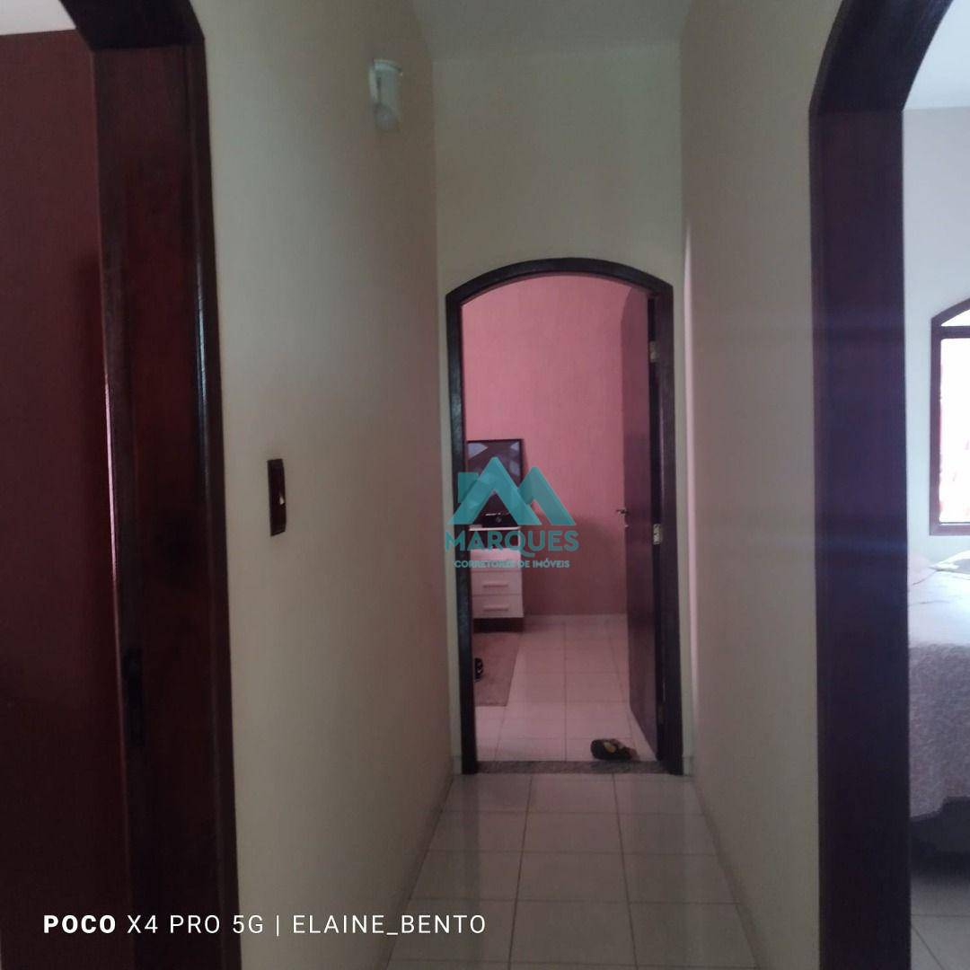 Casa à venda com 3 quartos, 200m² - Foto 6