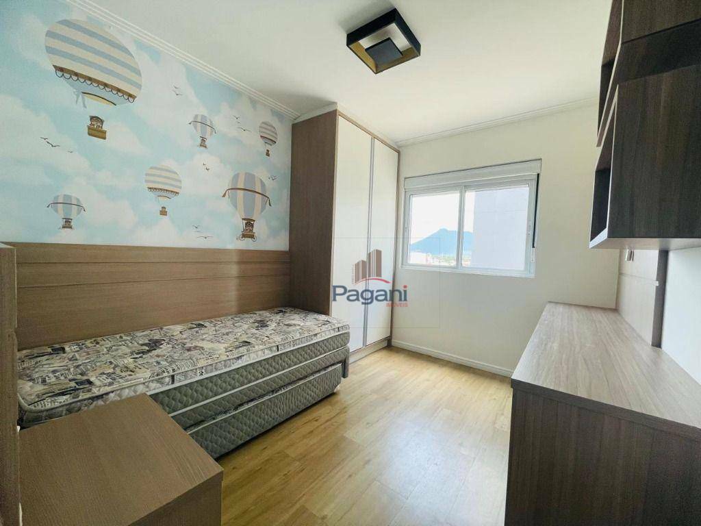 Apartamento à venda com 2 quartos, 72m² - Foto 5