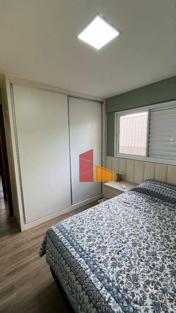 Apartamento à venda com 3 quartos, 85m² - Foto 10