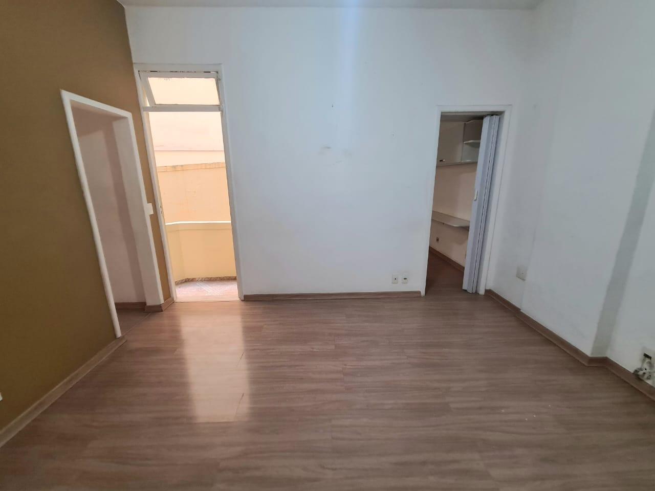 Apartamento à venda com 2 quartos, 55m² - Foto 3