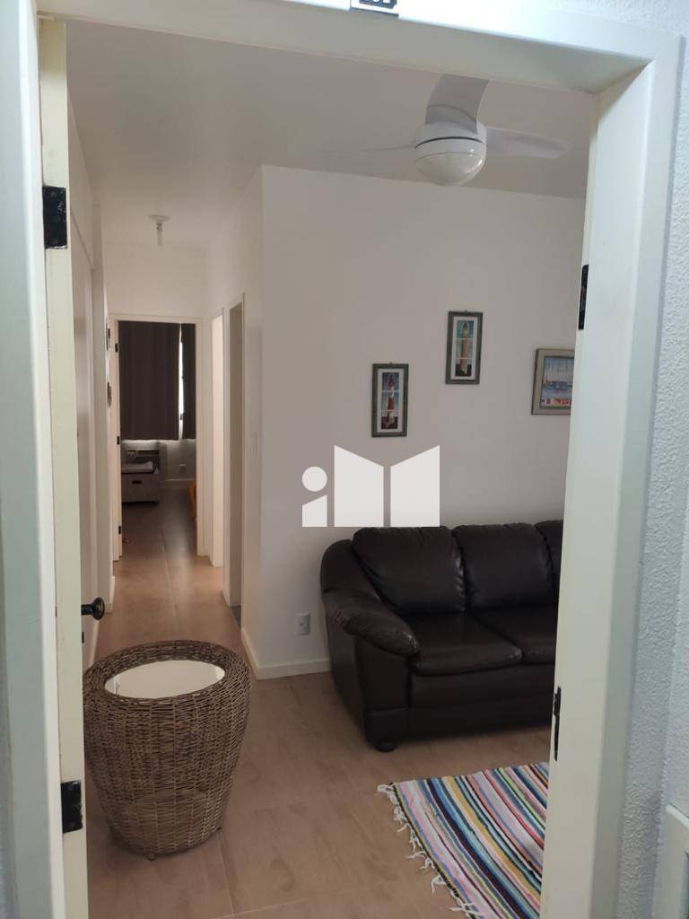 Apartamento à venda com 2 quartos, 75m² - Foto 12