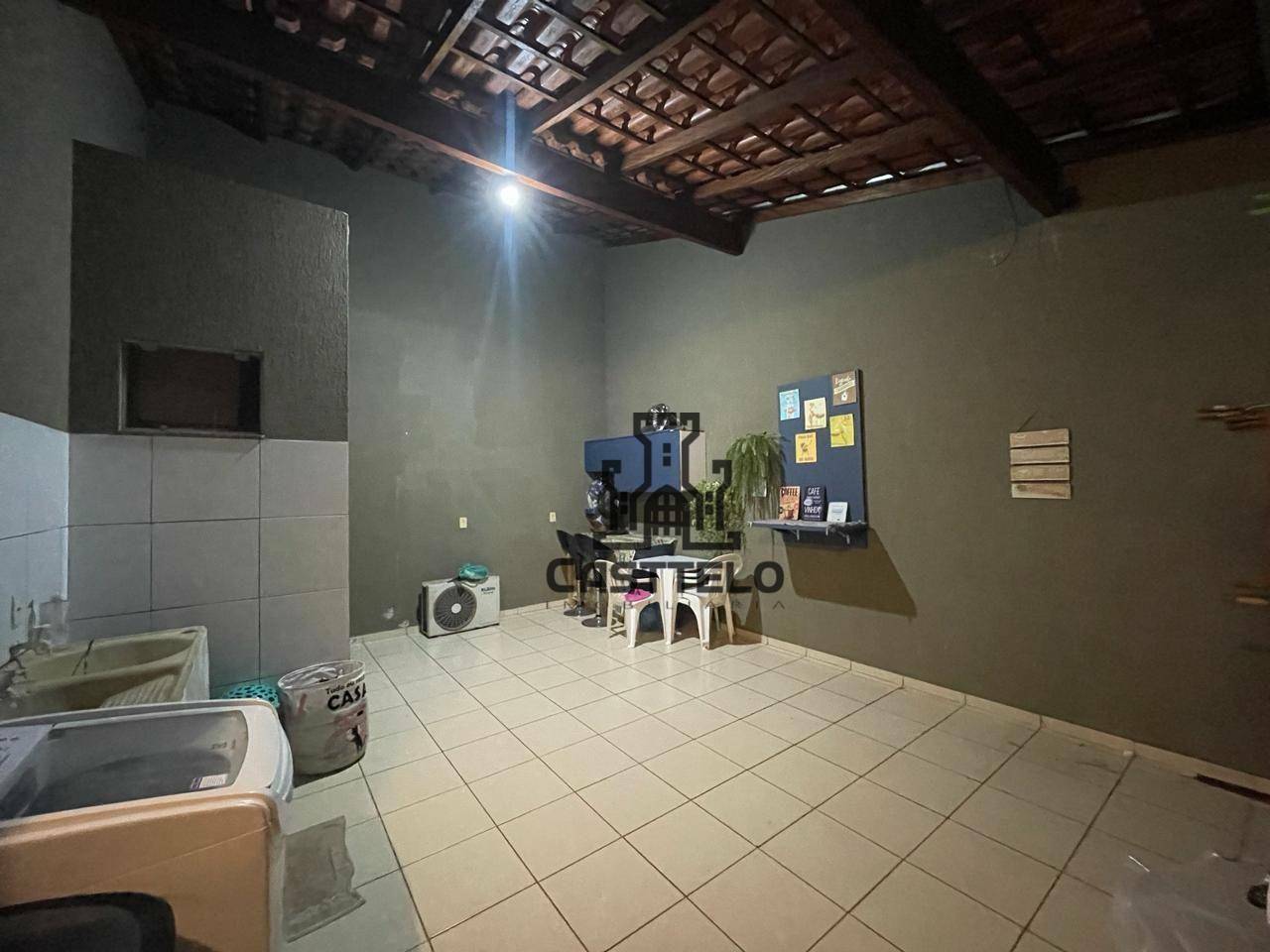 Casa à venda com 3 quartos, 94m² - Foto 25