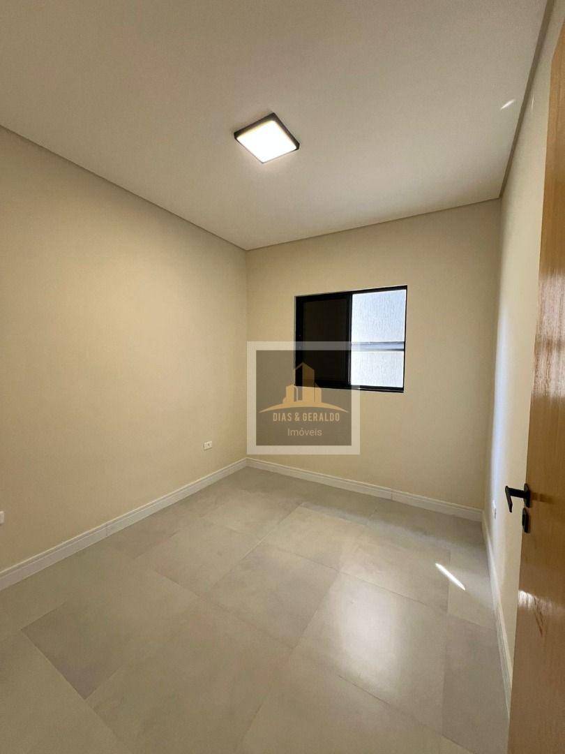 Casa, 3 quartos, 80 m² - Foto 3