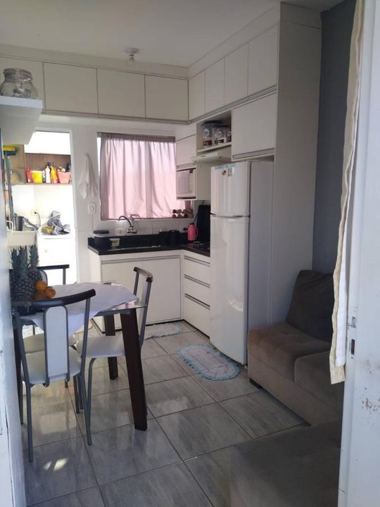 Apartamento à venda com 2 quartos, 42m² - Foto 4