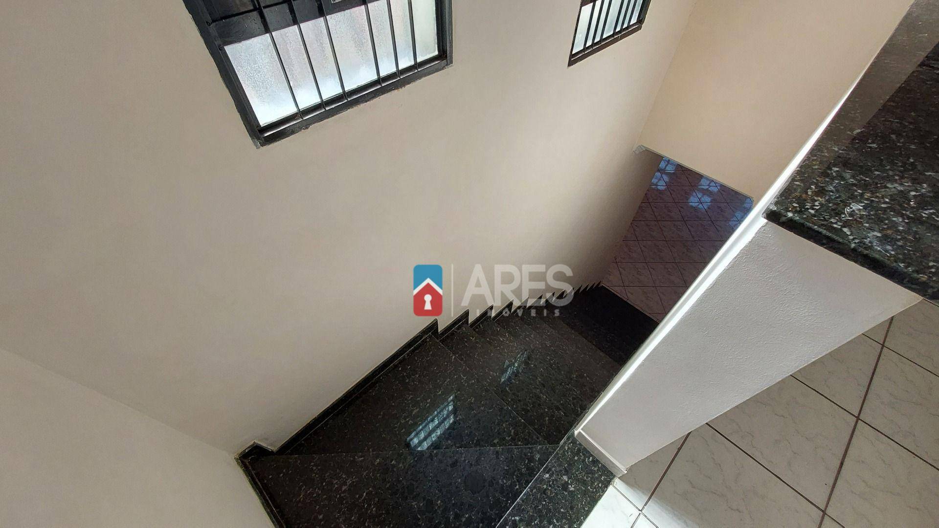 Casa para alugar com 3 quartos, 139m² - Foto 13