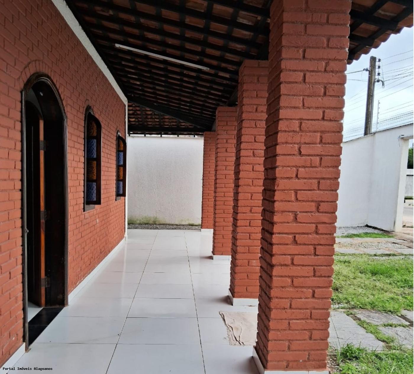 Casa à venda com 4 quartos, 260m² - Foto 4