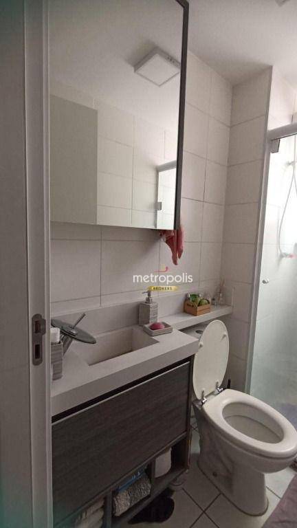 Apartamento à venda com 2 quartos, 40m² - Foto 14