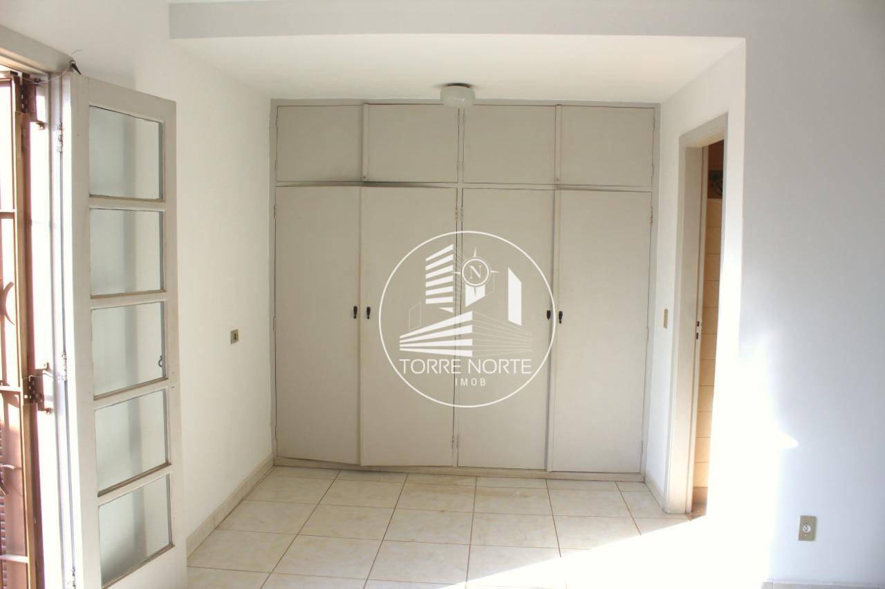 Sobrado à venda com 3 quartos, 208m² - Foto 7