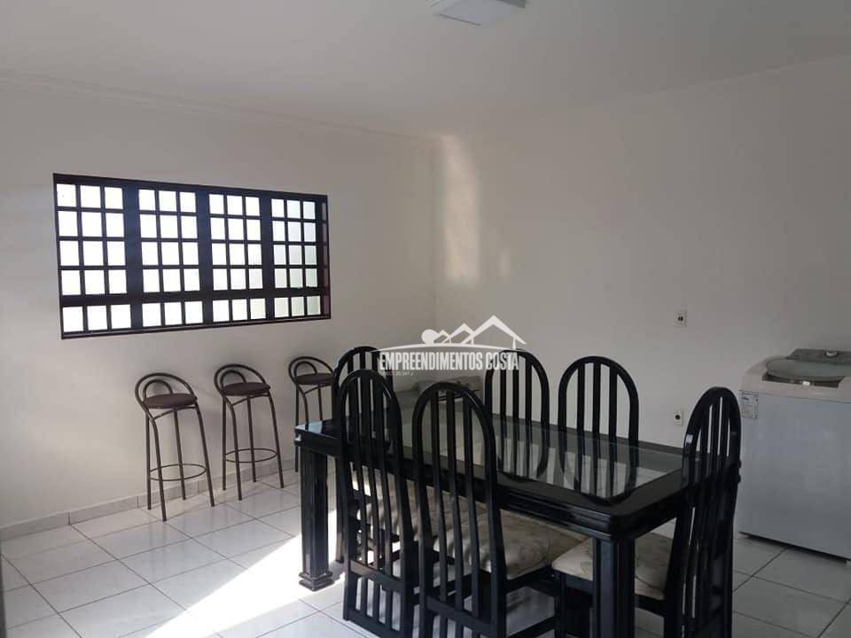 Casa à venda com 3 quartos, 195m² - Foto 3