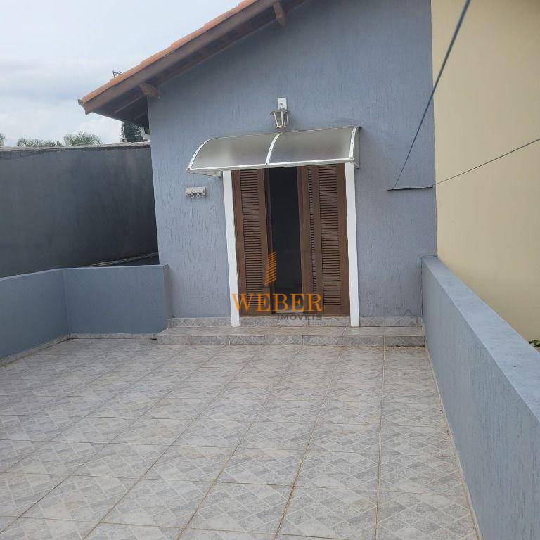 Sobrado à venda com 3 quartos, 139m² - Foto 2