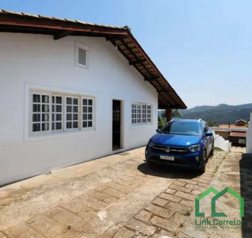 Casa de Condomínio à venda e aluguel com 4 quartos, 305m² - Foto 19