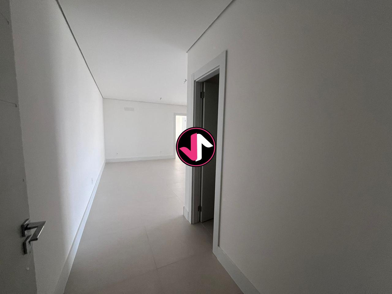Apartamento à venda com 3 quartos - Foto 7