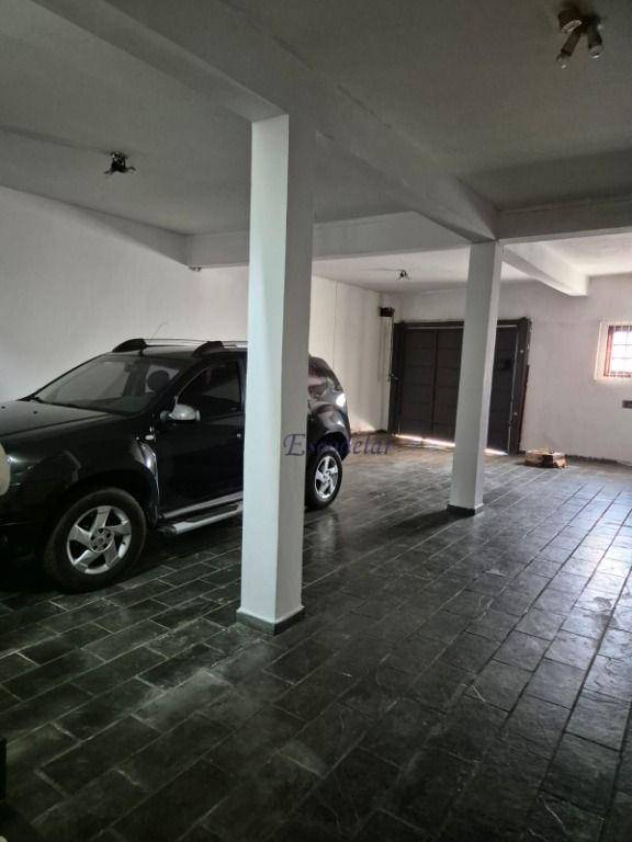 Sobrado à venda com 3 quartos, 207m² - Foto 32